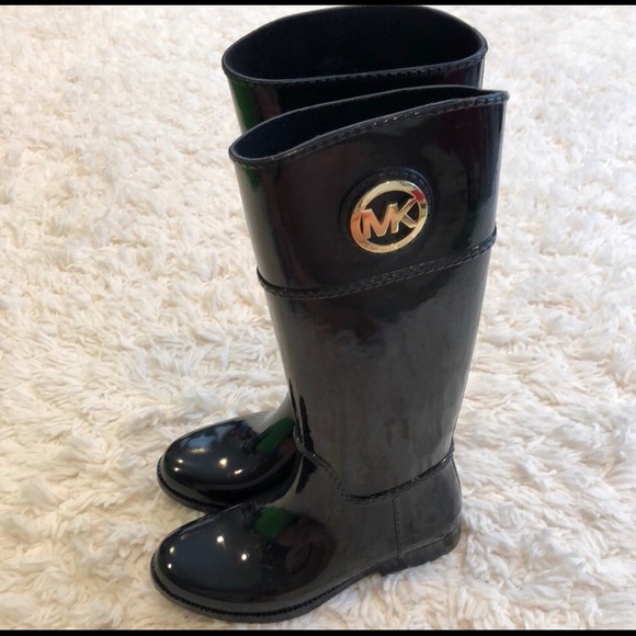 *SALE* Michael Kors Rain Boots Sz7 NIB - Picture 3 of 8